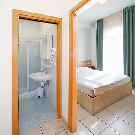Hotel Ginevra *